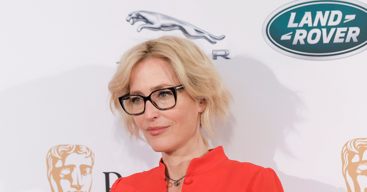 Gillian Anderson Solidifies Her Icon Status After Explaining Why She Doesn't Wear Bras Anymore