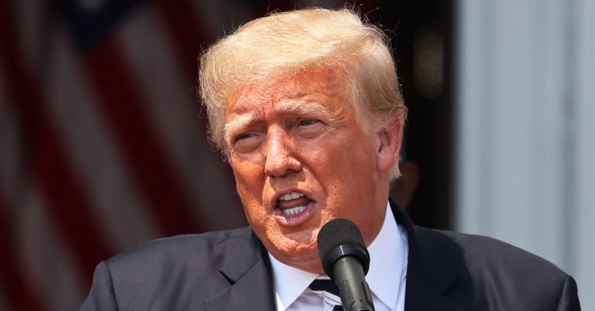 Trump Attempts To Shoot Down 'Golden Showers' Rumors In Bizarre Unprompted Moment