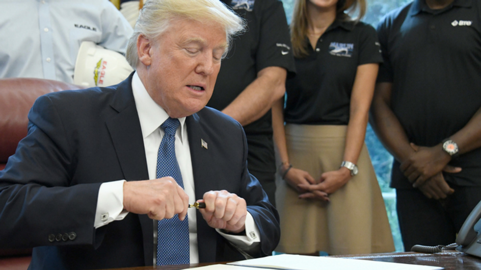 New Trump Executive Healthcare Order: 3 Fast Facts