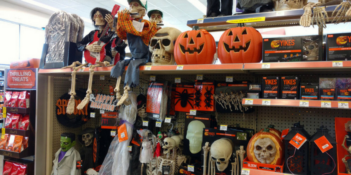 Walgreens halloween deals
