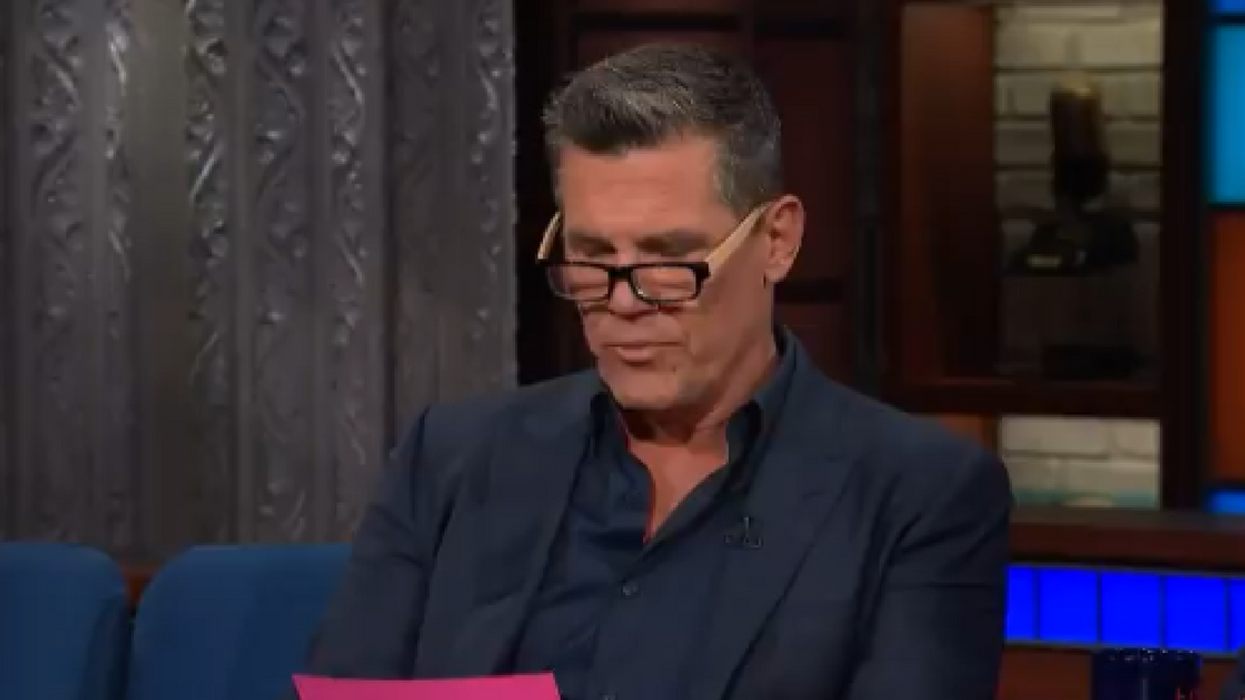 Thanos Reading Trump's Tweets Out Loud Is Just Too Perfect ๐