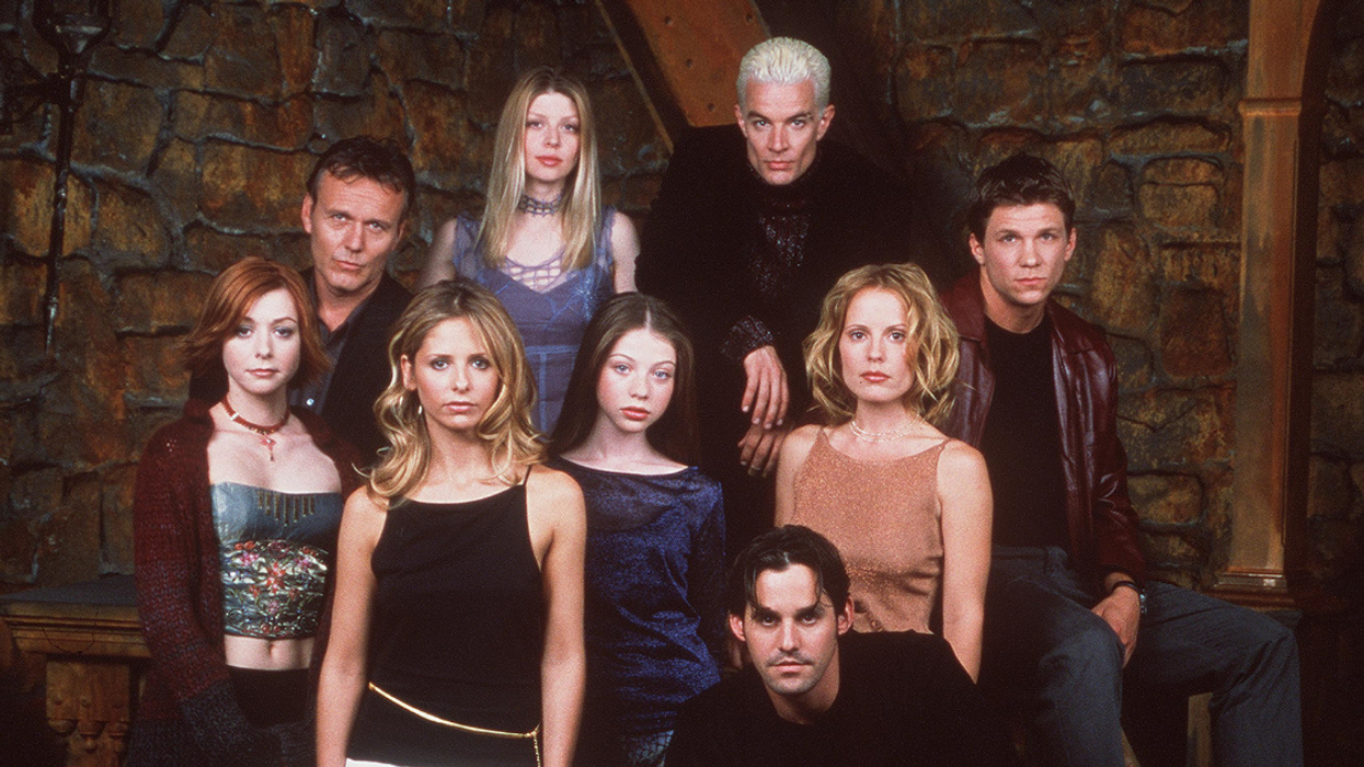 Despite Backlash From Fans, The Original Stars Of 'Buffy' Are Totally Here For The Remake