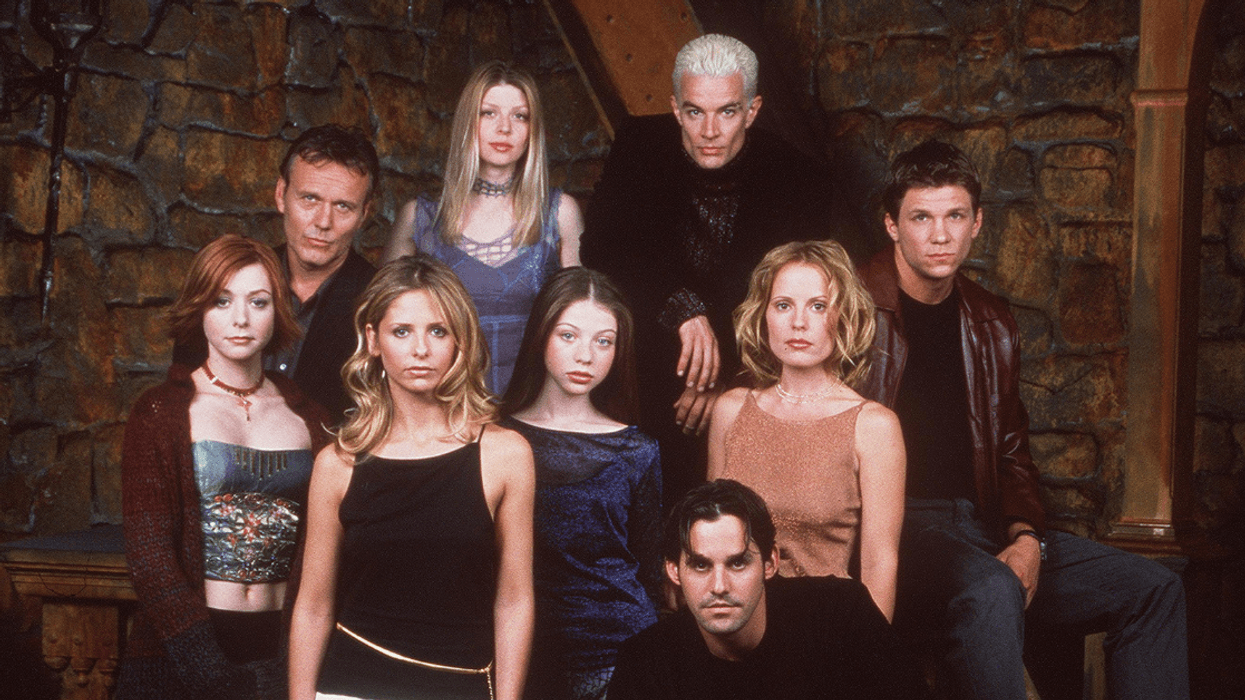 Despite Backlash From Fans, The Original Stars Of 'Buffy' Are Totally Here For The Remake