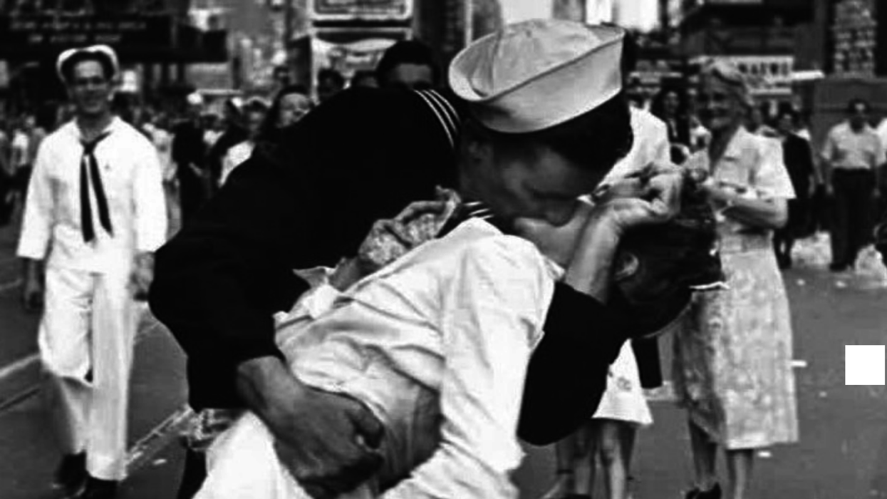 Couple's Recreation Of Famous WWII Kiss Is Stirring Controversy