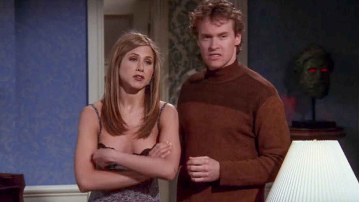 Did Anyone Else Notice The Creepy Glowing Red Eyes On This Episode Of 'Friends'?
