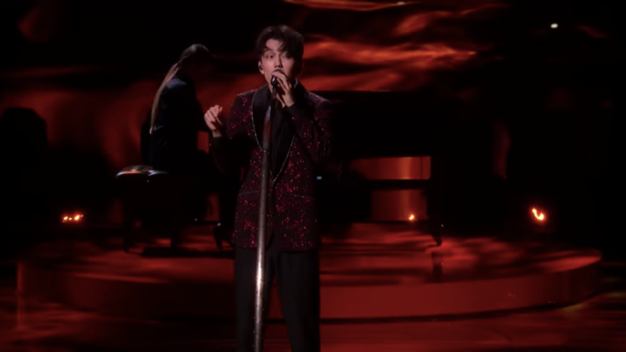 We Can't Get Enough Of This Singer's Voice With An Incredible 6-Octave Range