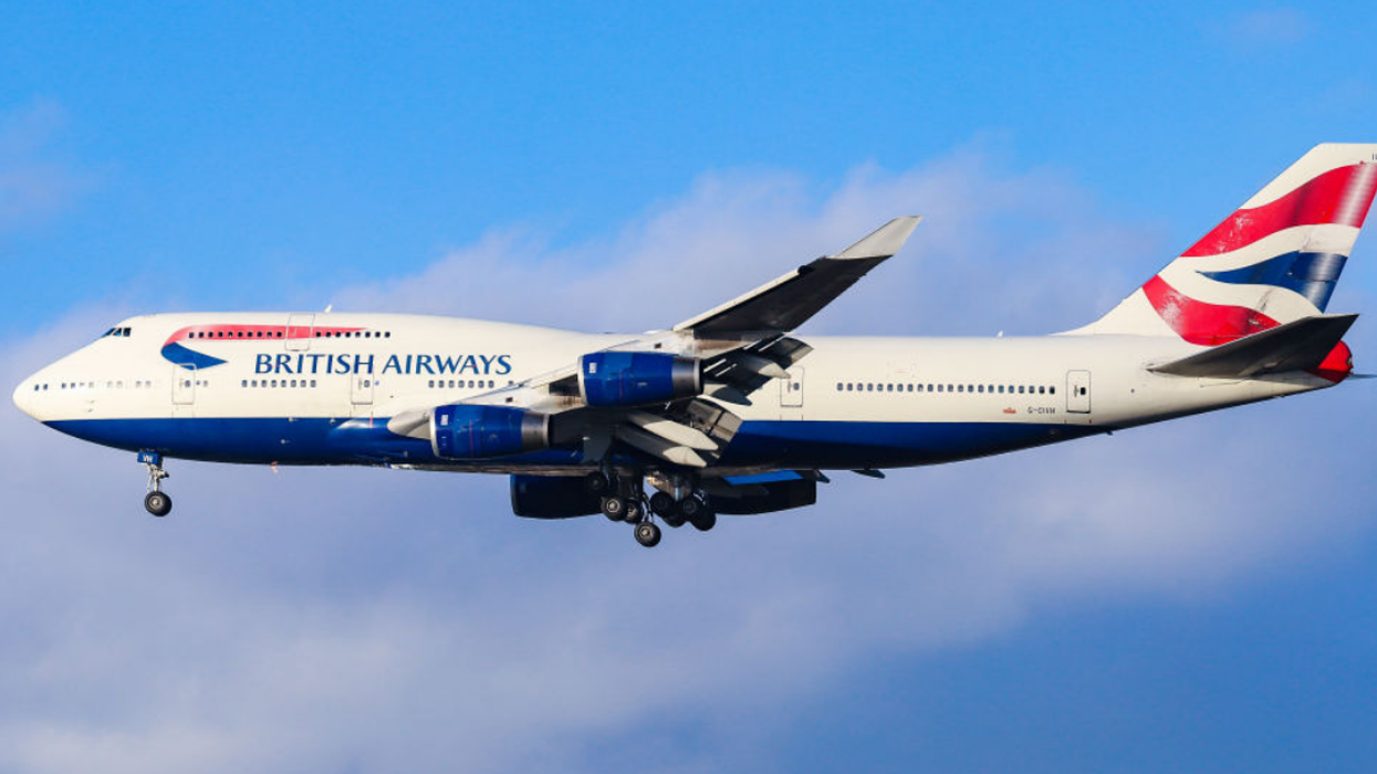 These Passengers Were Way More Forgiving Than We Would Have Been After Learning Their Plane Landed in Edinburgh Instead of Düsseldorf