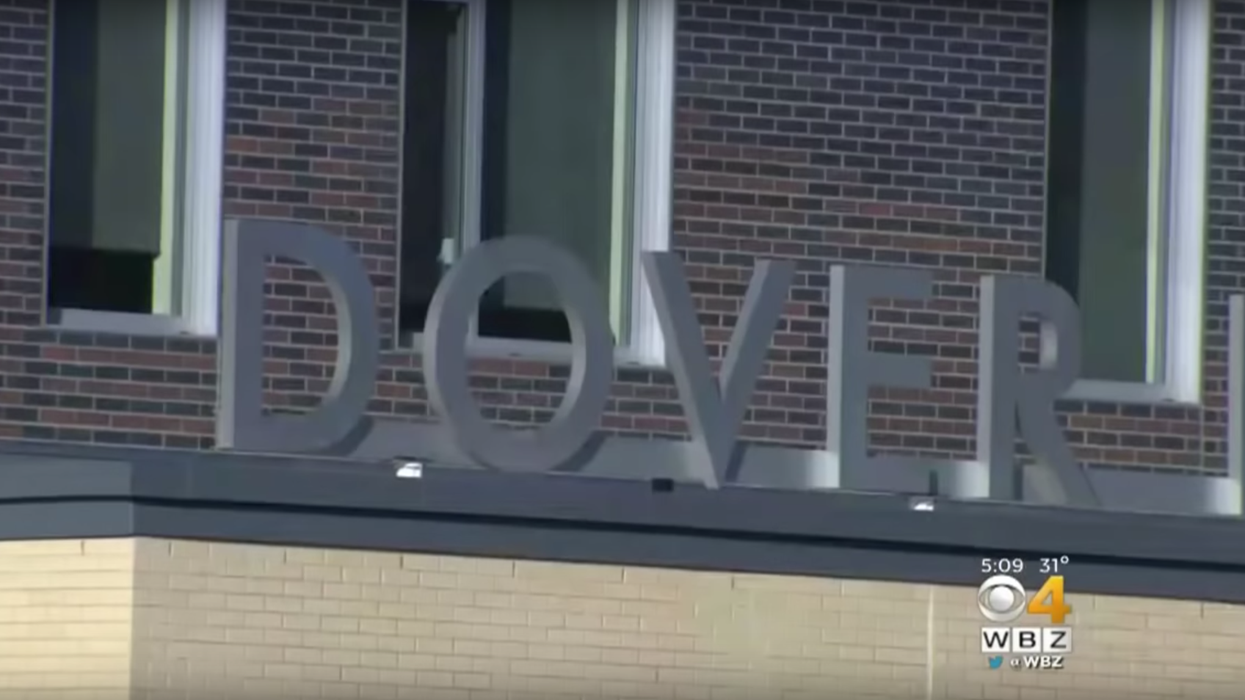 New Hampshire High School Students Sing KKK-Themed 'Jingle Bells'—And People Are Livid