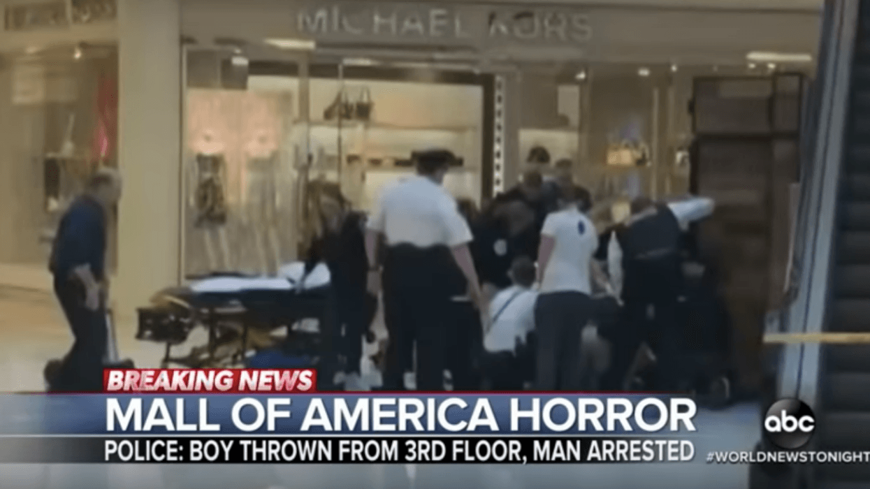 5-Year-Old Boy Fighting For His Life After Stranger Throws Him From 3rd Floor Balcony Of Mall Of America