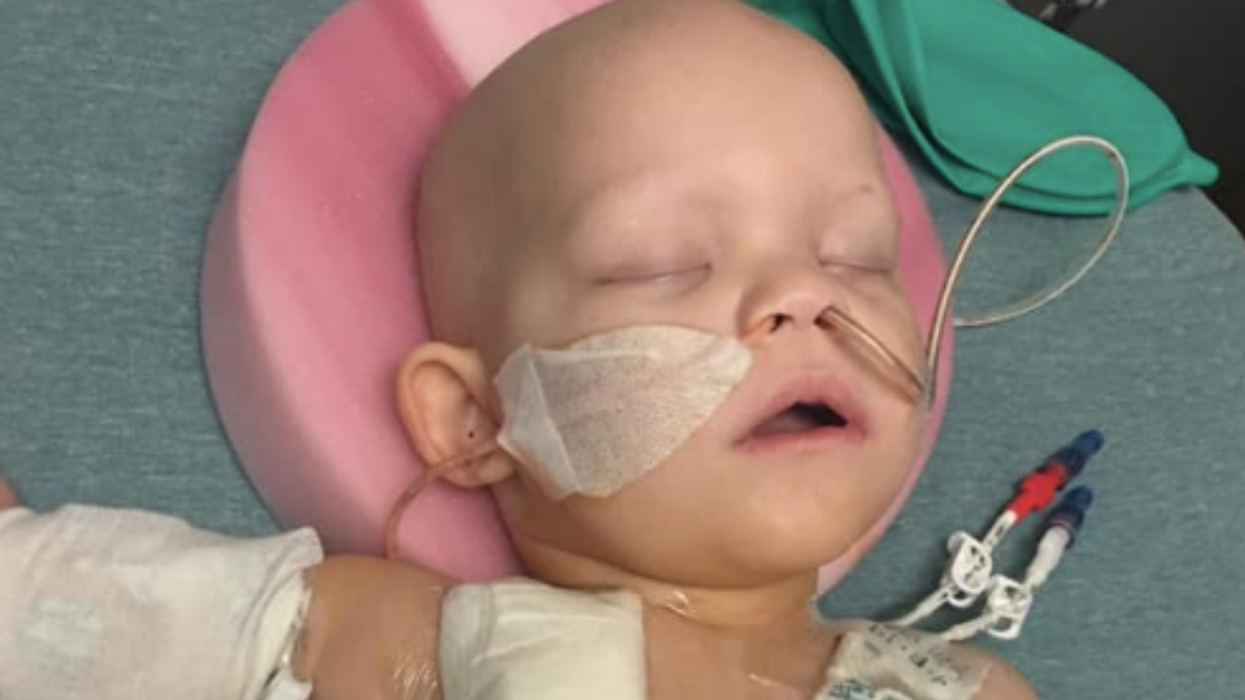 Lesbian Mothers Of A Four-Year-Old Battling Cancer Receive A Homophobic Message On The Girl's GoFundMe Page