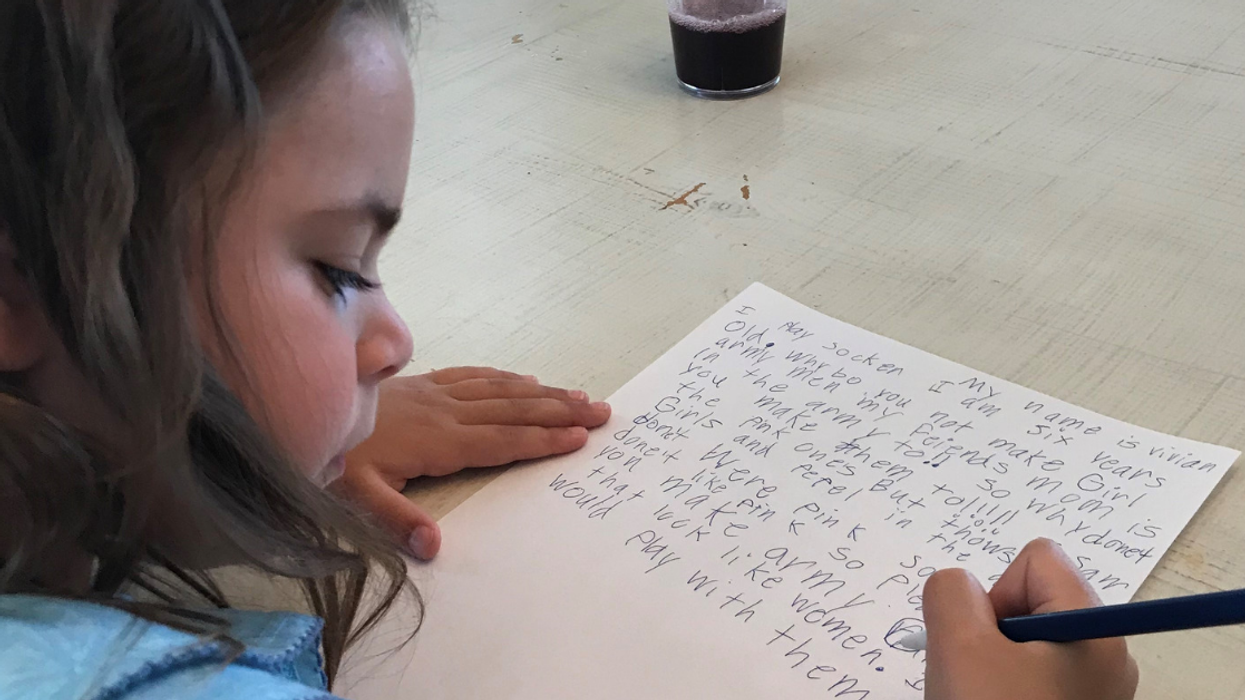 Six-Year-Old Pens Powerful Letter Asking Why Toy Company Doesn't Make 'Girl Army Men'