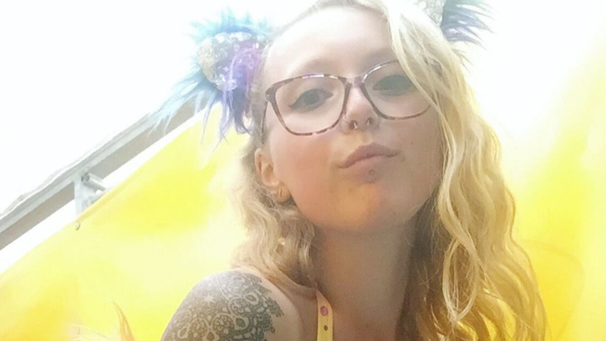 Dumpster Diver Explains How She Finds Loads Of Freebies Left Behind From Music Concerts