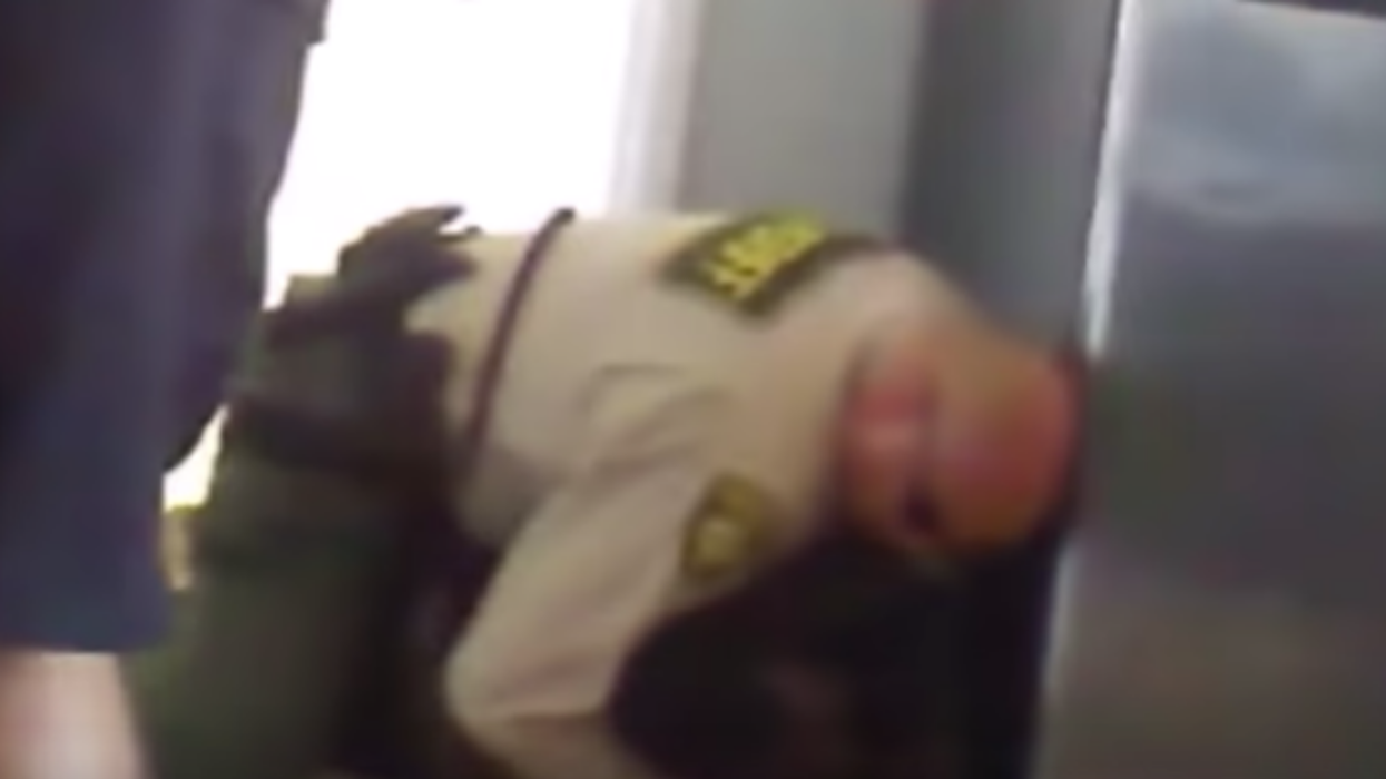 Arizona Deputy Under Investigation After Aggressively Tackling Teen Quadruple Amputee