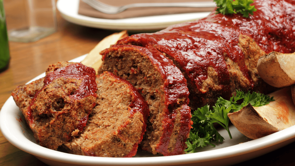 Gay Teen Gets Revenge On His Homophobic Mom By Sharing Her Secret Meatloaf Recipe Online