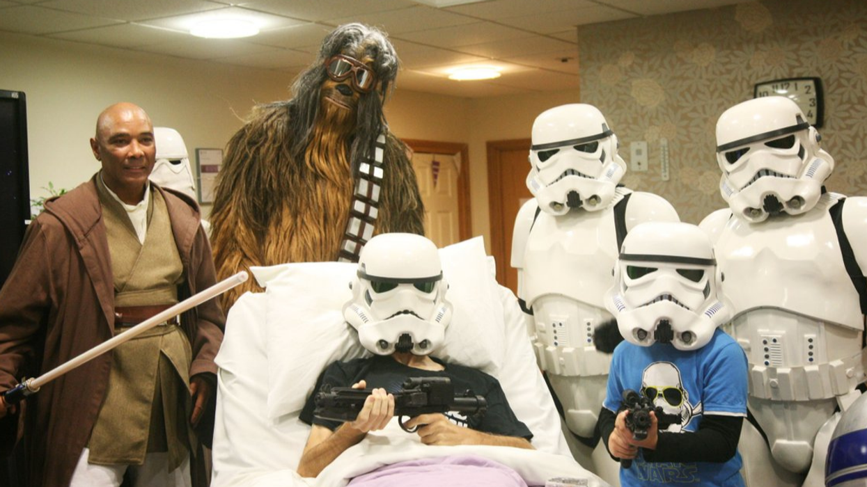 Dying 'Star Wars' Fan Gets His Wish Of Seeing Special Advanced Screening Of New Film