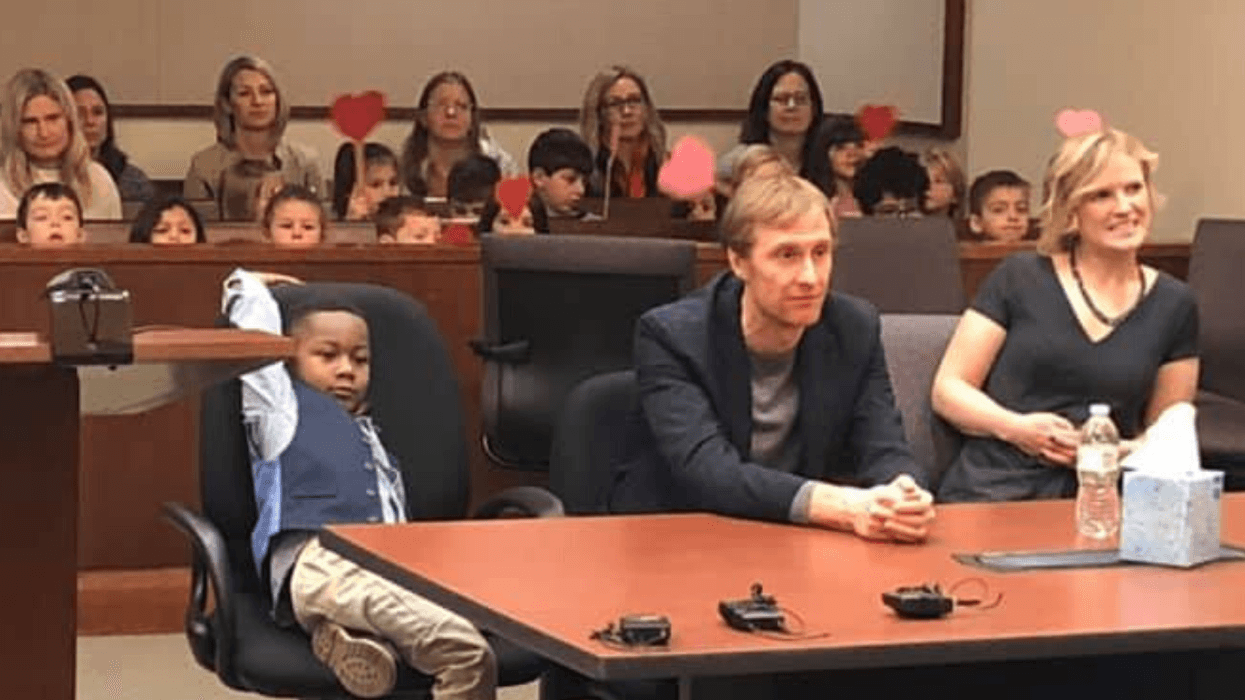 Little Boy's Entire Kindergarten Class Shows Up To Support Him During His Adoption Hearing