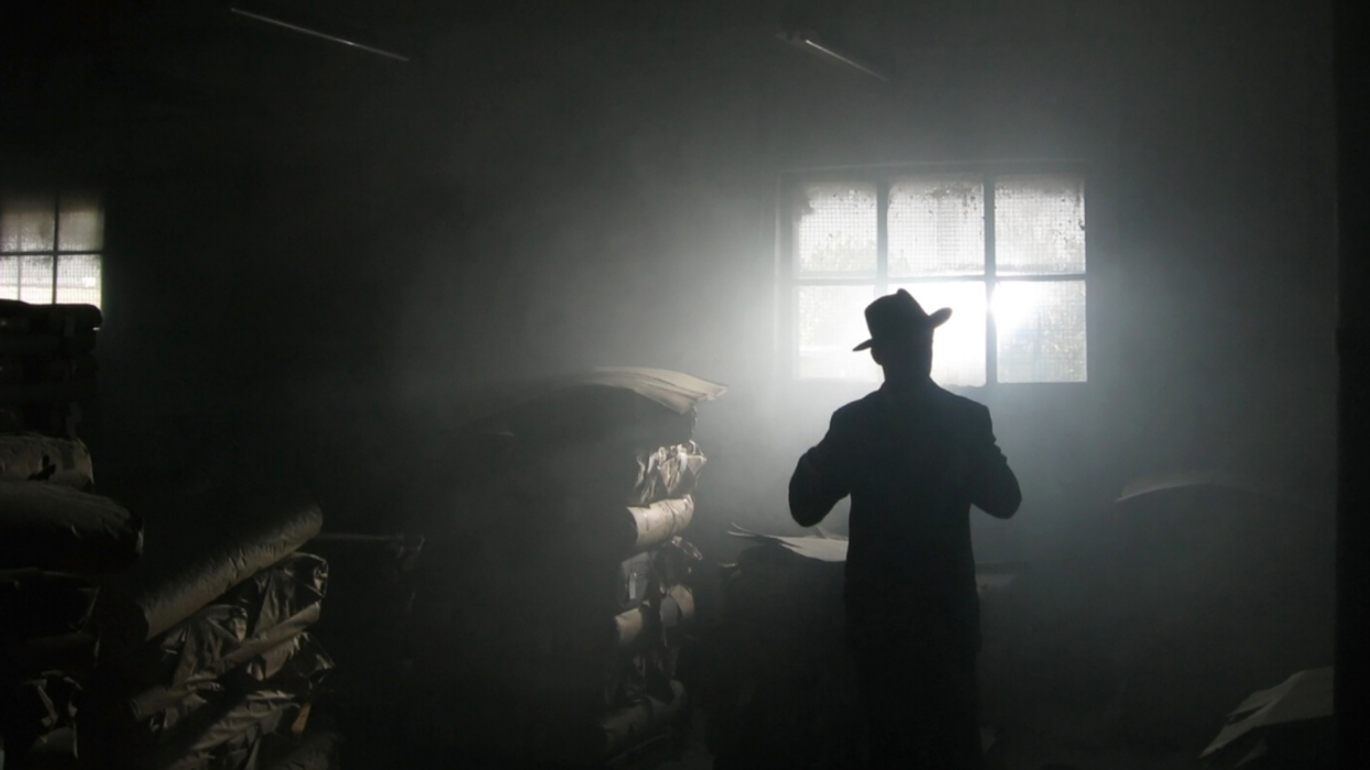 Mafia Has 'Evolved' To Now Allow Gay Members After Realizing Mob Boss' Son Is A Drag Queen