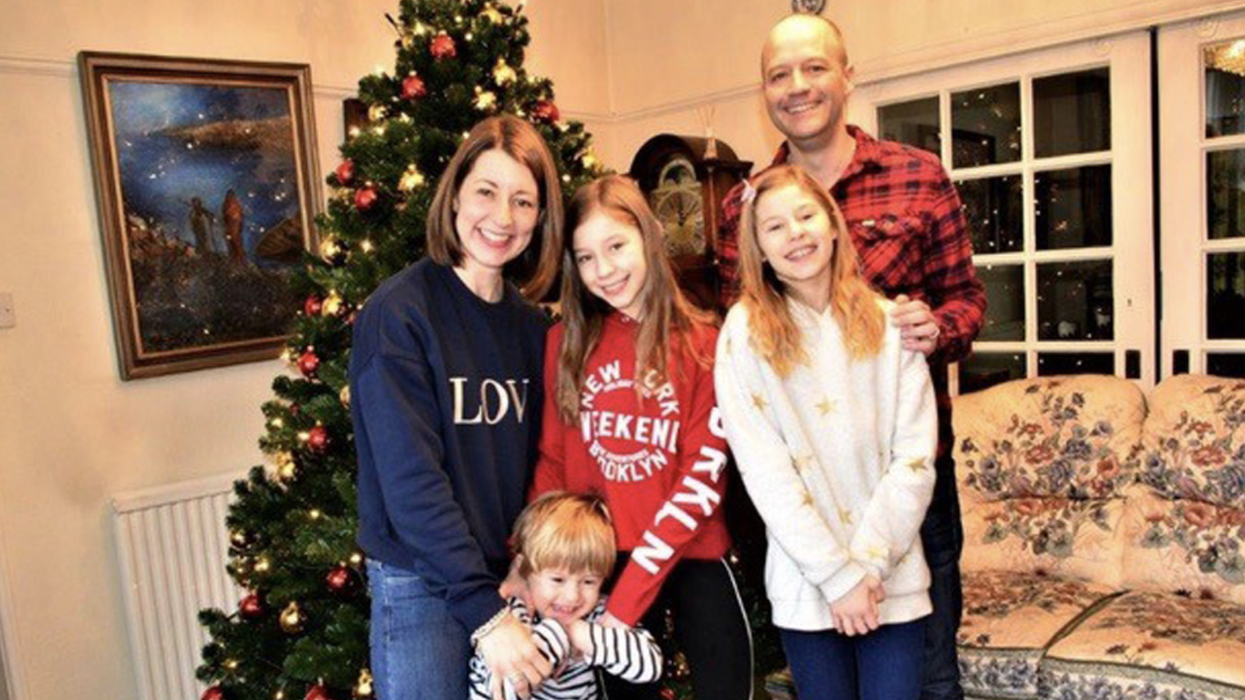 Mom Diagnosed With Bowel Cancer Just Days Before Christmas Says Talking About Her Stools Saved Her Life