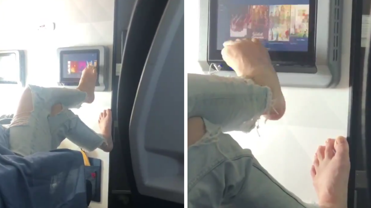 Delta Passenger Caught On Camera Using Her Bare Foot To Scroll Through The In-Flight Entertainment