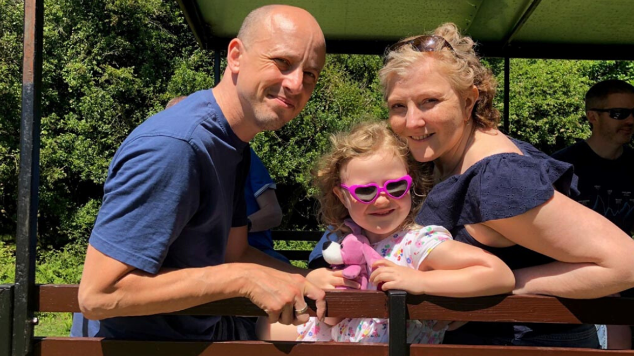 Dad Who Was Only Expected To Live To 35 Is Saved By Transplant, Only To Have His Fiancée Die Just 48 Hours Before Their Wedding