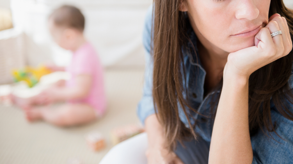 Guy Seeks Advice After His Wife Claims She Has Postpartum Depression And Needs To Take A Month-Long Vacation Away From Her Newborn Baby