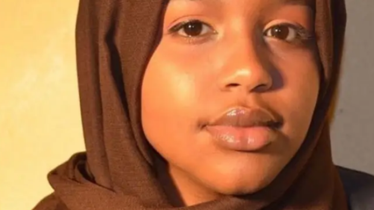 Teen Speaks Out To Warn Others After Her Selfie Was Used By A Stranger In GoFundMe Scam