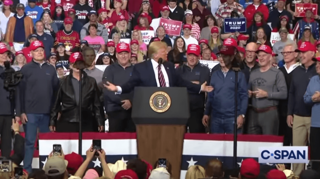 1980 'Miracle On Ice' Team Claims Appearance At Trump Rally Was 'Not About Politics' Despite Wearing 'Keep America Great' Hats