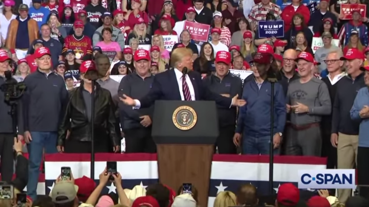 1980 'Miracle On Ice' Team Claims Appearance At Trump Rally Was 'Not About Politics' Despite Wearing 'Keep America Great' Hats