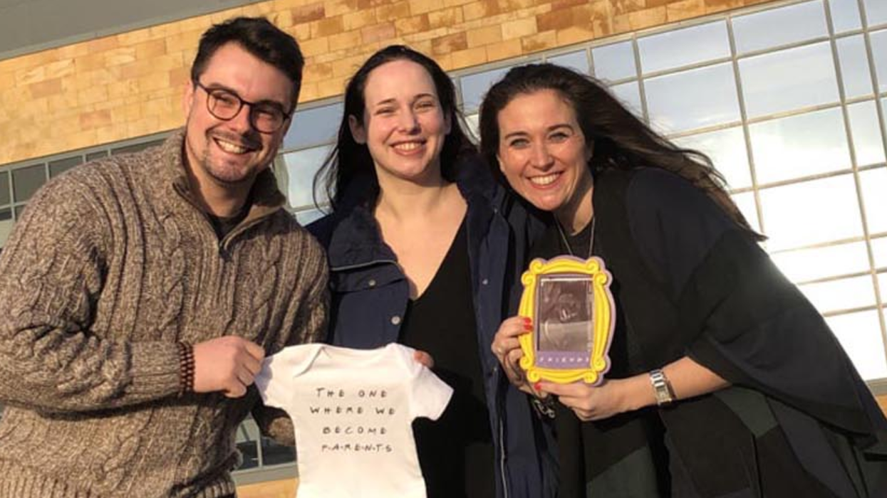 Teacher Whose Bowel Cancer Left Her Unable To Get Pregnant Is Now Expecting Her First Child With Her Cousin As Her Surrogate