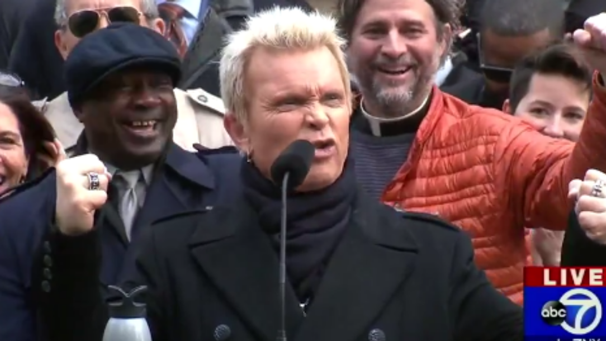 Video Of Billy Idol Chanting 'Billy Never Idles' As Part Of 'War On Idling' Campaign Is Truly A Bizarre Sign Of The Times