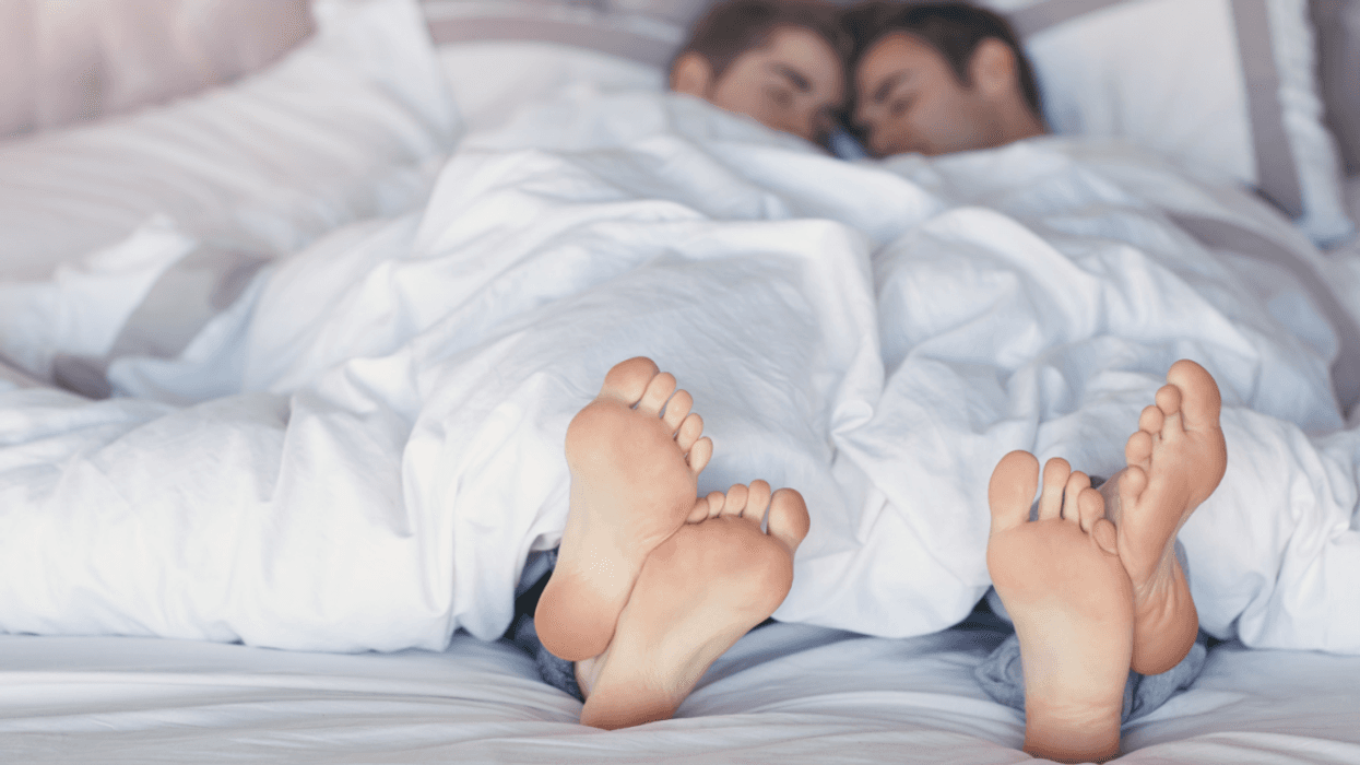 Guy Accused Of Homophobia By His Friend Group After Refusing To Share Bed With Openly Gay Friend While On Vacation