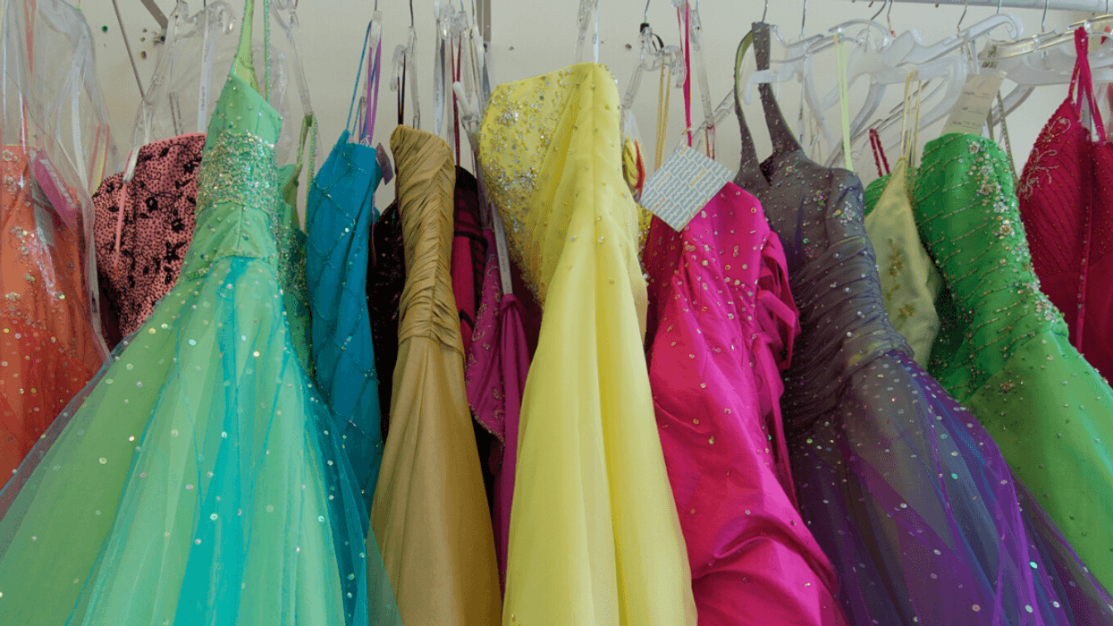 Louisiana High School Principal Under Fire For Requiring Female Students To Send Her Pictures Of Their Prom Dresses For Approval