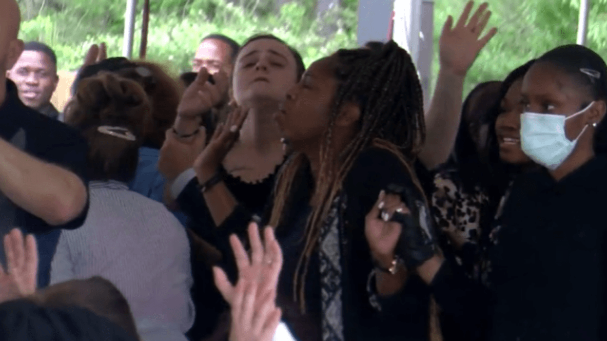 Louisiana Church Under Fire For Hosting Service For 1,800 People Despite Social Distancing Warnings