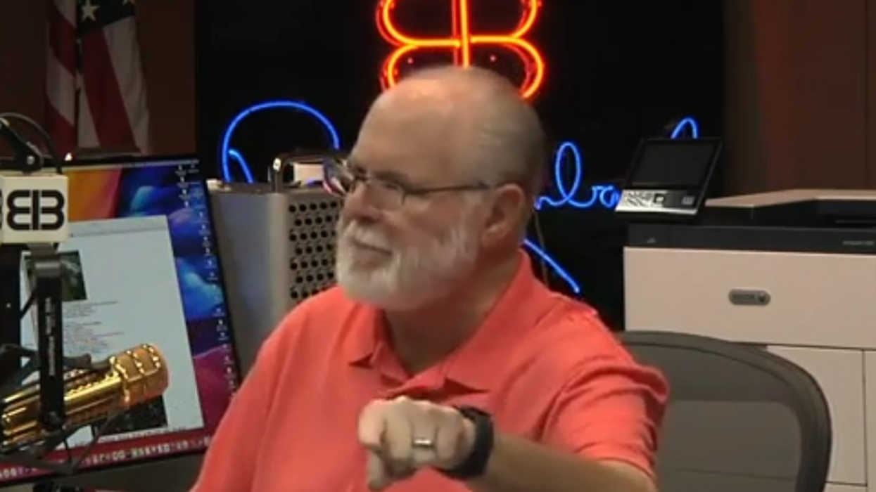 Rush Limbaugh Is Convinced That Health Experts Are Really 'Hillary Clinton Sympathizers' Out To Get Trump