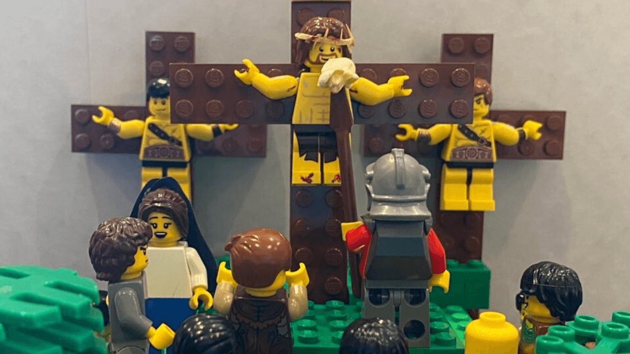 Christian Youth Worker Uses Legos To Recreate Holy Week Scenes To Appeal To Kids With Woman They Met On Instagram