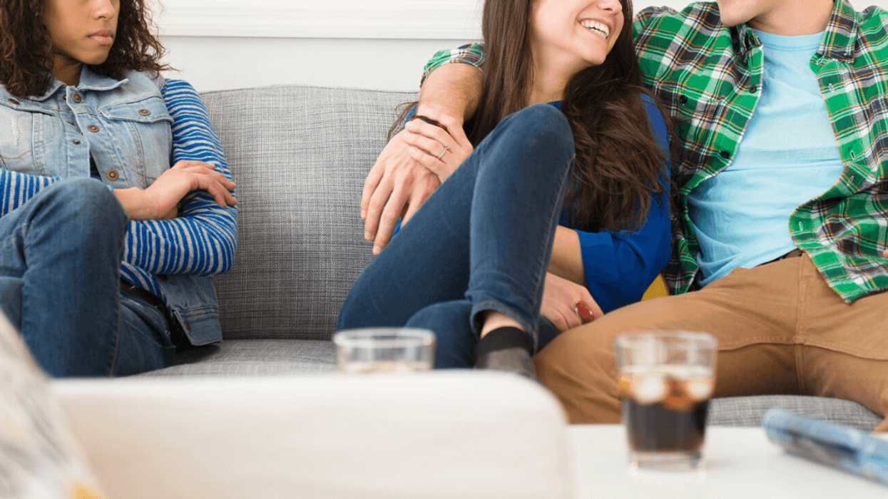 Woman Fed Up After Her Sister Won't Stop Blatantly Hitting On Her Boyfriend While They Self-Isolate Together