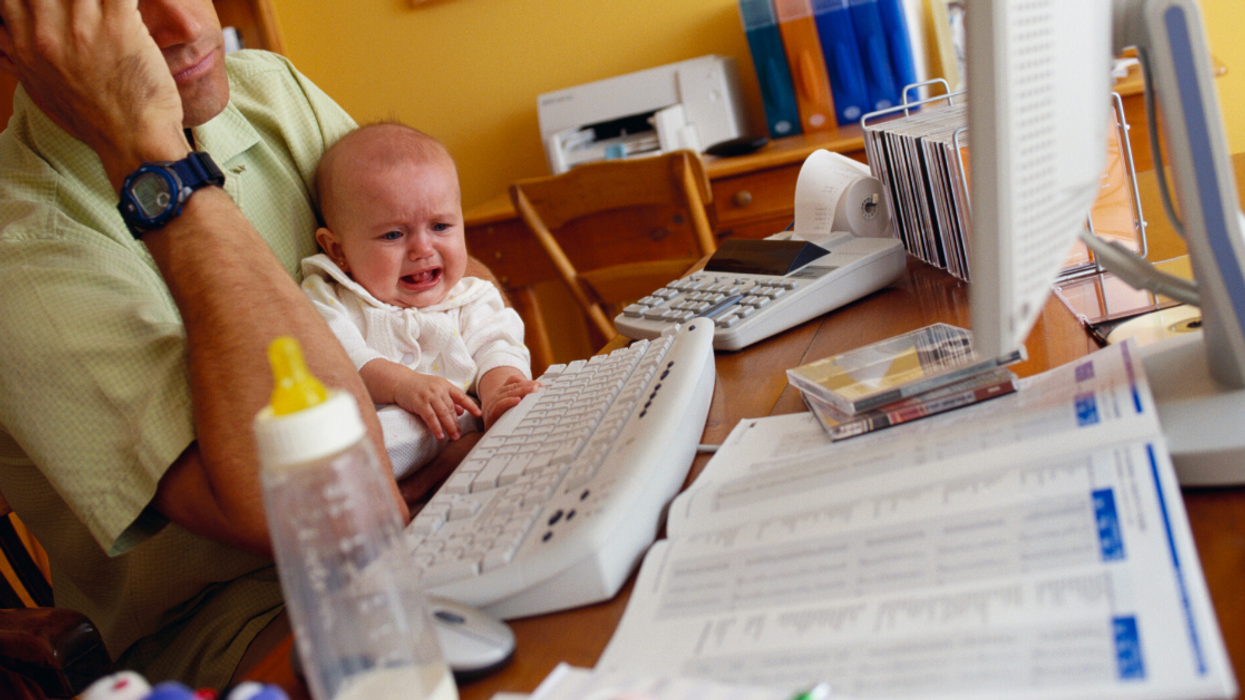 New Dad Enraged After His Wife Hands Him Their Newborn Son During His Important Work Presentation And Takes Off