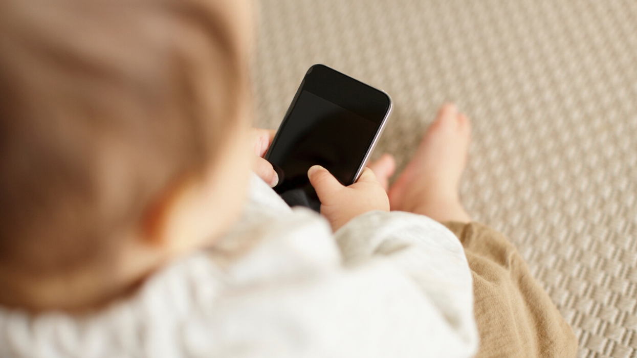 Teen Asks If She's Wrong For Refusing To Pay For Her Uncle's Phone After His Kid Destroyed It While She Was Babysitting