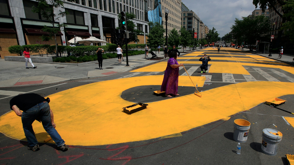 DC Mayor Renames Street Leading To White House In Honor Of Black Lives Matter