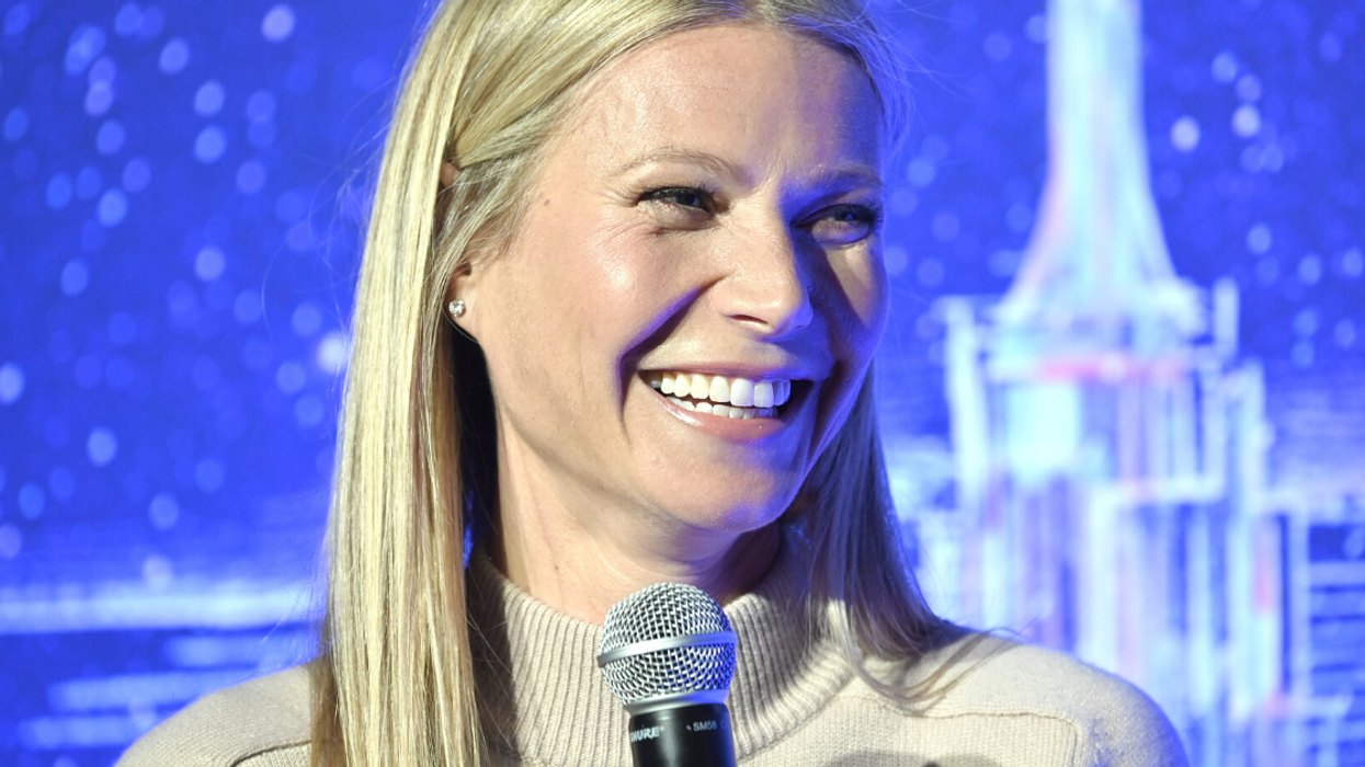 Gwyneth Paltrow Criticized After Giving A 'Boob Puzzle' To Her 14-Year-Old Son 'Just For Fun'