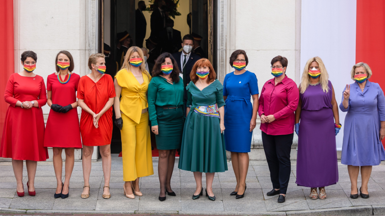 Left-Wing Politicians Don Rainbow Colors To Troll Poland's Homophobic New President At Swearing In