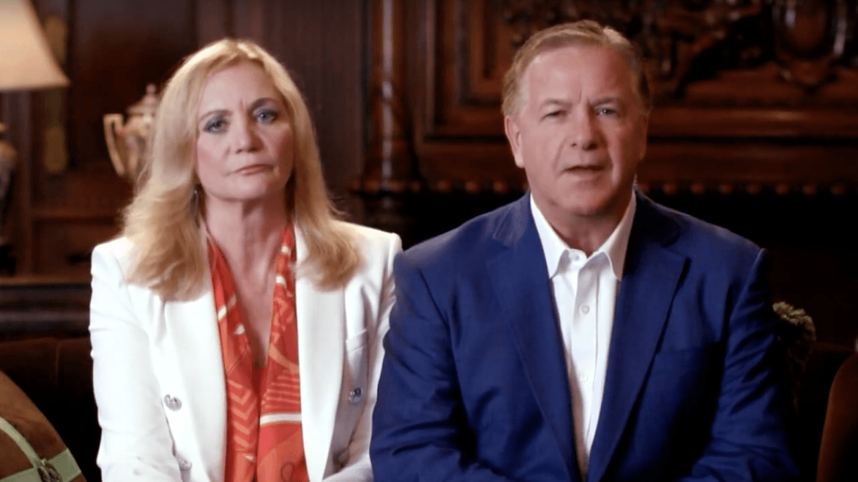 Gun-Toting St. Louis Couple Eviscerated For Claiming 'Radical Democrats' Want To 'Abolish The Suburbs'