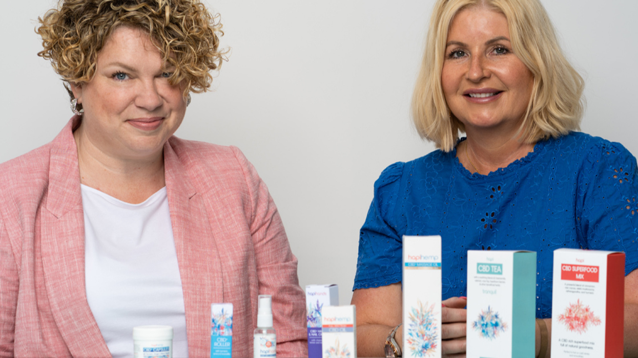 Enterprising Moms Dubbed 'Drug Dealers' By Their Kids After Launching CBD Oil Business