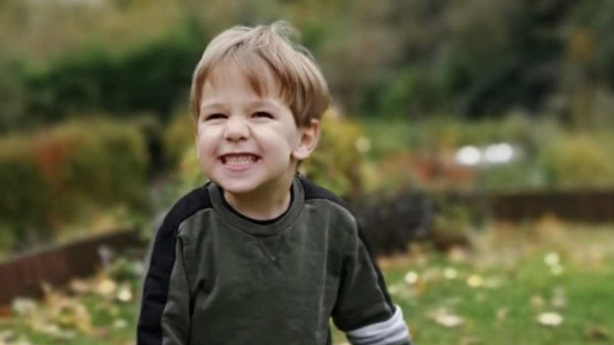 Moms Form Bond And Raise Almost $100k To Find Cure For Rare Disease Robbing Their Kids Of A Future