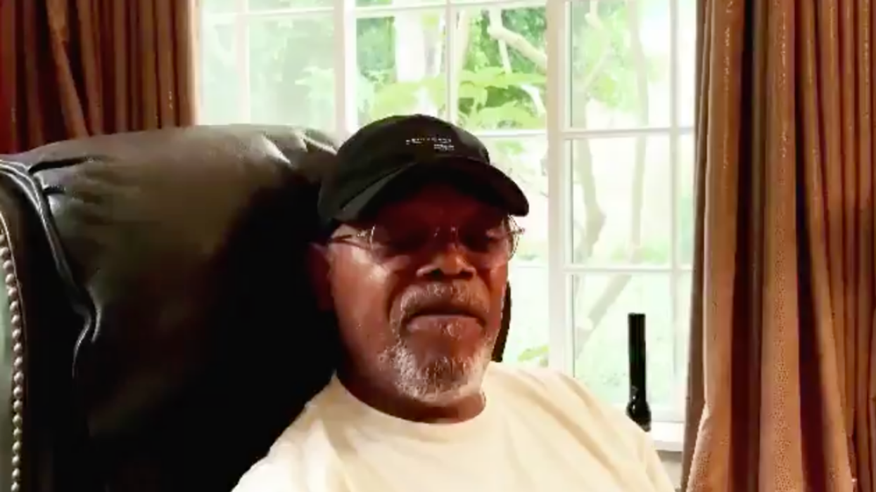 Samuel L. Jackson Promises Lessons On 'How To Swear' If Enough Of His Fans Register To Vote