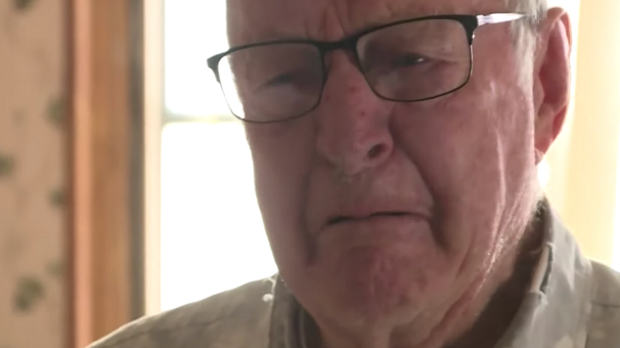 Story About TikTokers Raising $12k For 89-Year-Old Pizza Delivery Man Gets Called Out For Its Depressing Reality