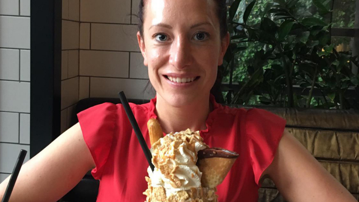 Former Shopaholic Saves Nearly $20k To Buy A House By Drastically Slashing Her Monthly Food Budget And Timing Her Showers