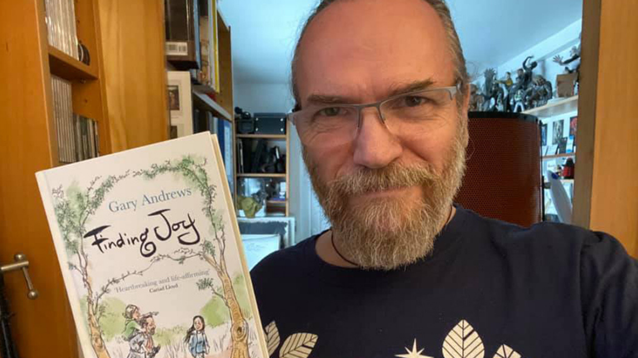 Illustrator Who Used Doodles To Document His Life As A Widower Shares Poignant Drawings Of Lockdown Life