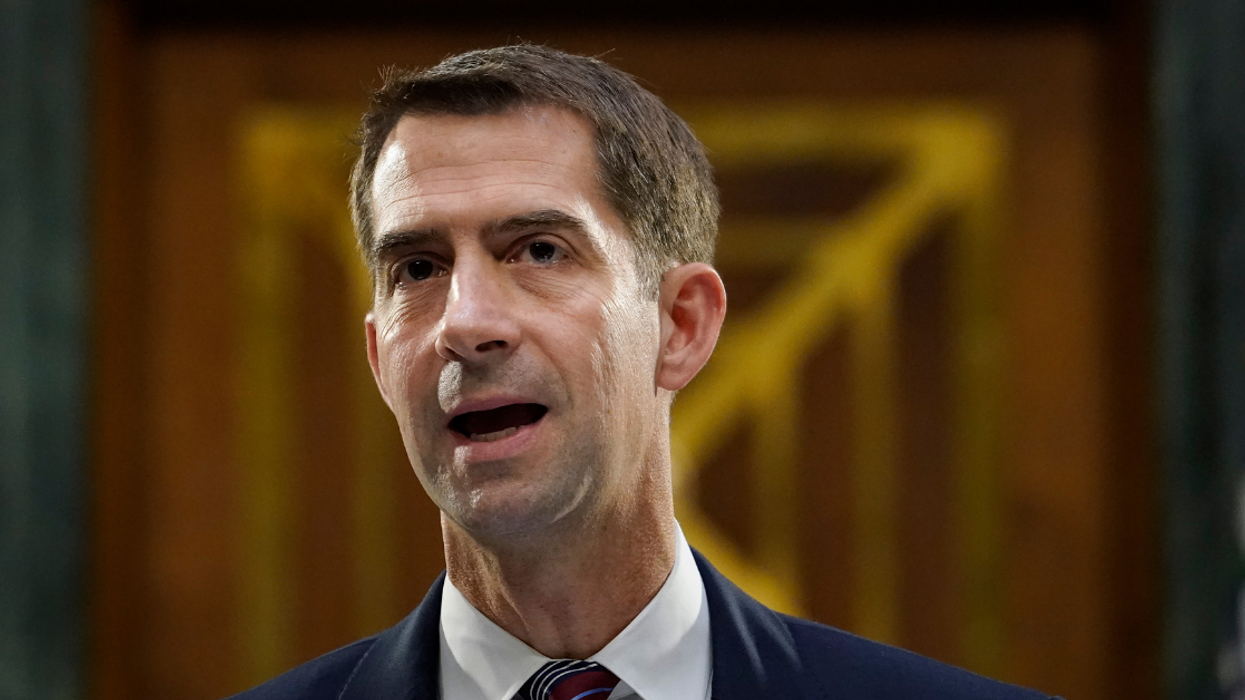 GOP Senator Mocked After Giving An Absurdly Passionate Speech About Protecting The Legacy Of The Pilgrims