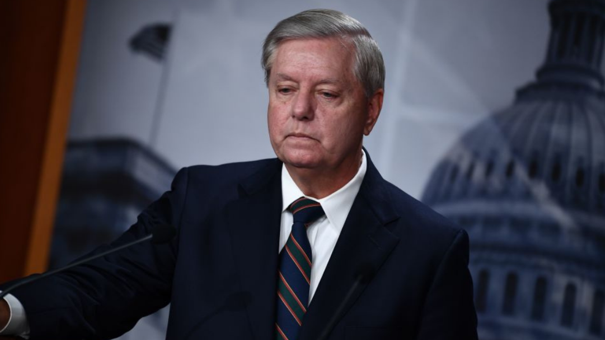 Lindsey Graham Reportedly 'Screamed' At Officer During Riot For 'Not Doing Enough' To Protect Him